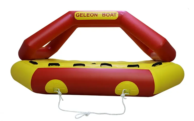 Буксируемый водный аттракцион